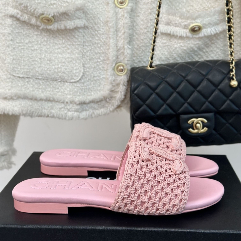 Ch*el slippers